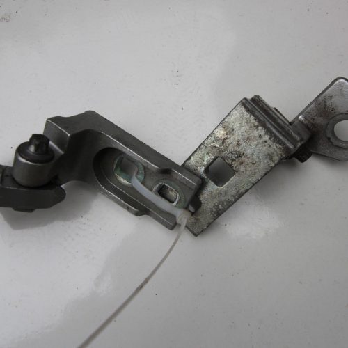Vauxhall Corsa D - Front Drivers Door Hinges (Pair) - 13180568 / 13180564 - SILVER Z157