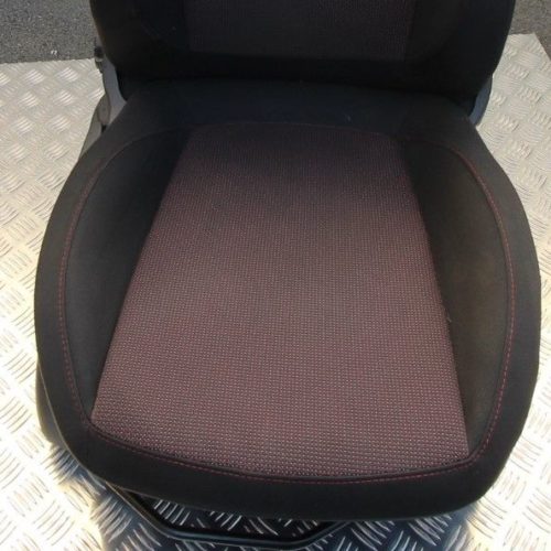 VAUXHALL CORSA D SXI 3 DOOR FRONT DRIVERS SEAT SIDE SEAT LOWER CUSHION GREY & RED – GOOD CONDITION