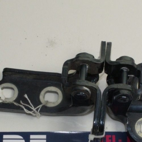 Vauxhall Astra J Blue Z22A Both REAR Right Drivers Door Hinges - FAST DISPATCH