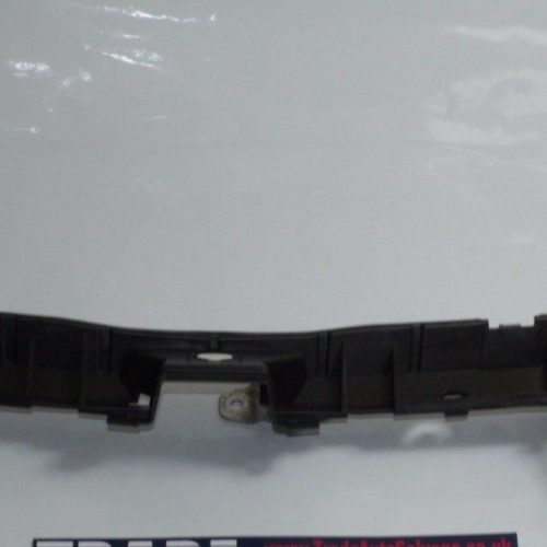 *MINT* Vauxhall Astra J - Rear Bumper Center Bracket Mount Fixture - 13266743