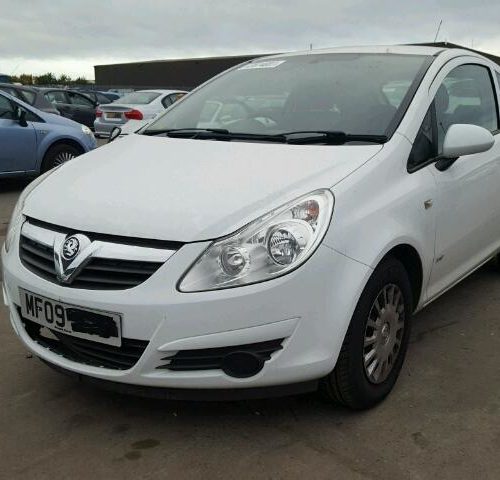 BREAKING - 2009 VAUXHALL CORSA LIFE 1.0 PETROL GLACIER WHITE COLOUR CODE - Z474