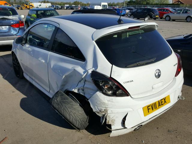 BREAKING - 2011 VAUXHALL CORSA LIMITED EDITION WHITE Z474 - Image 3