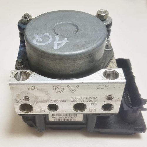 Vauxhall Corsa D - ABS Pump - 13236012 AQ 0265231537 0265800422