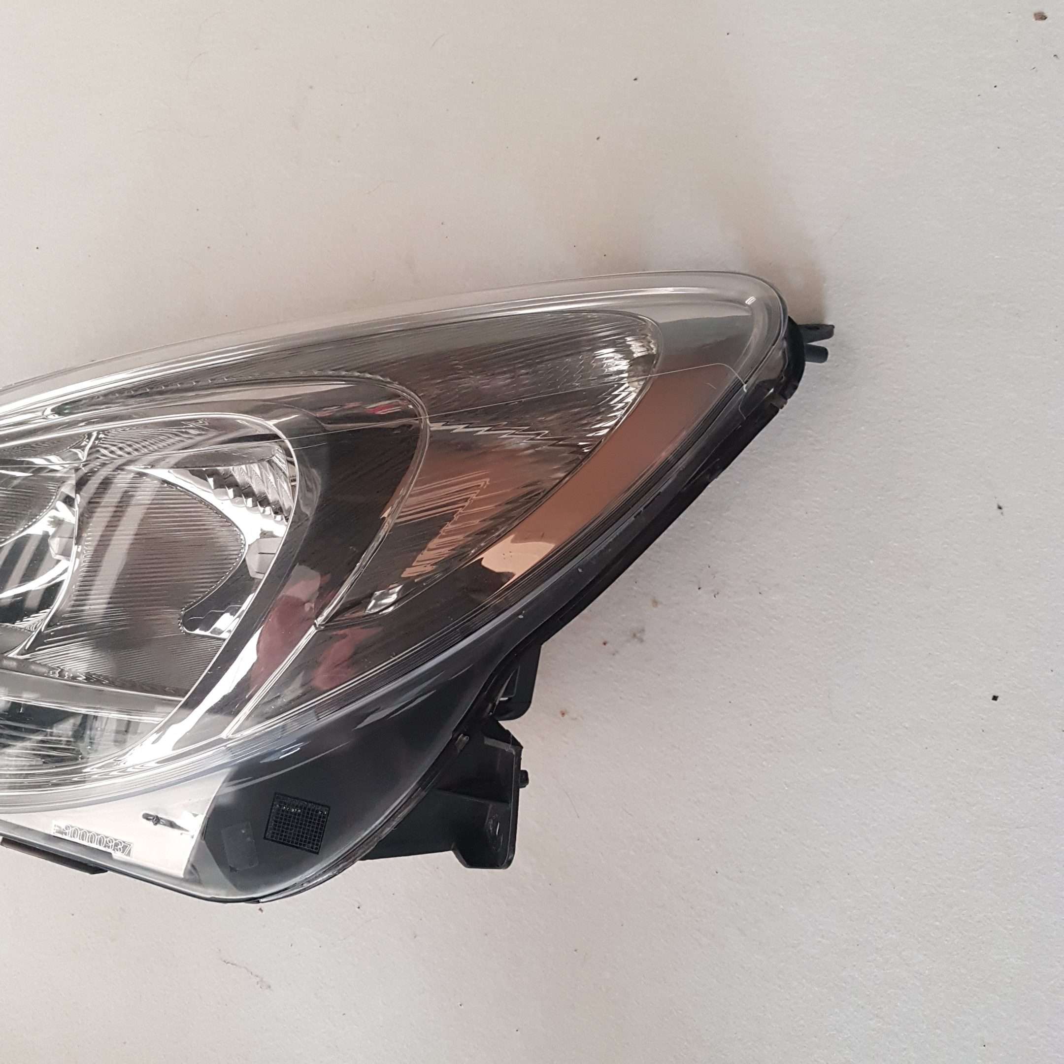 Vauxhall Corsa D - Facelift Passengers Side Headlight Headlamp - Chrome GM 13295017