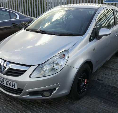 Vauxhall Corsa D - Passengers Wing - Star Silver Z157