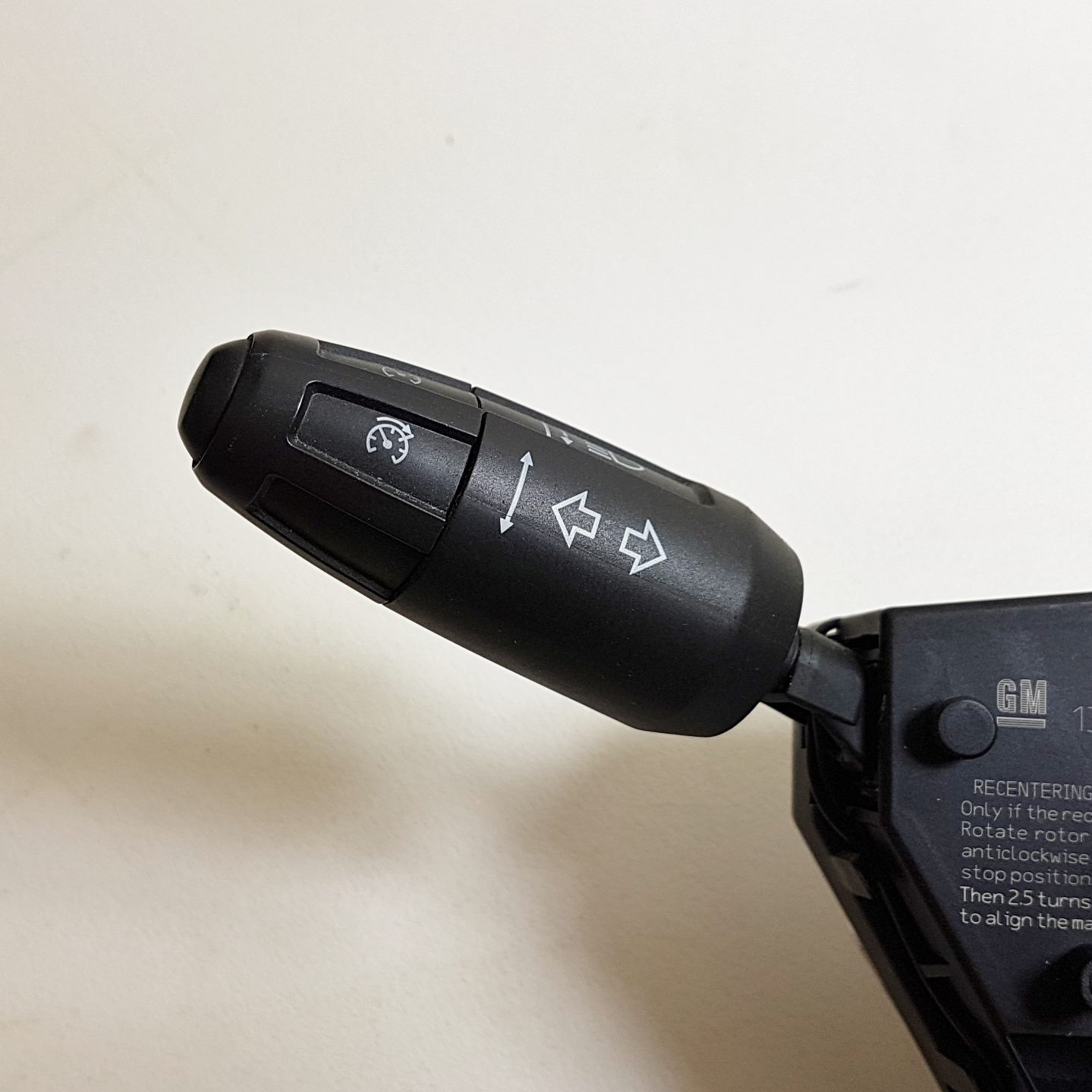 Vauxhall Corsa D - Indicator & Wiper & Cruise Control Stalks / Central Comms Squib CIM - 13142283 - Image 2