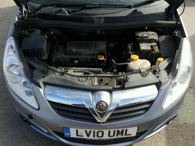BREAKING - 2010 VAUXHALL CORSA Lightning Silver Z163 - Image 8