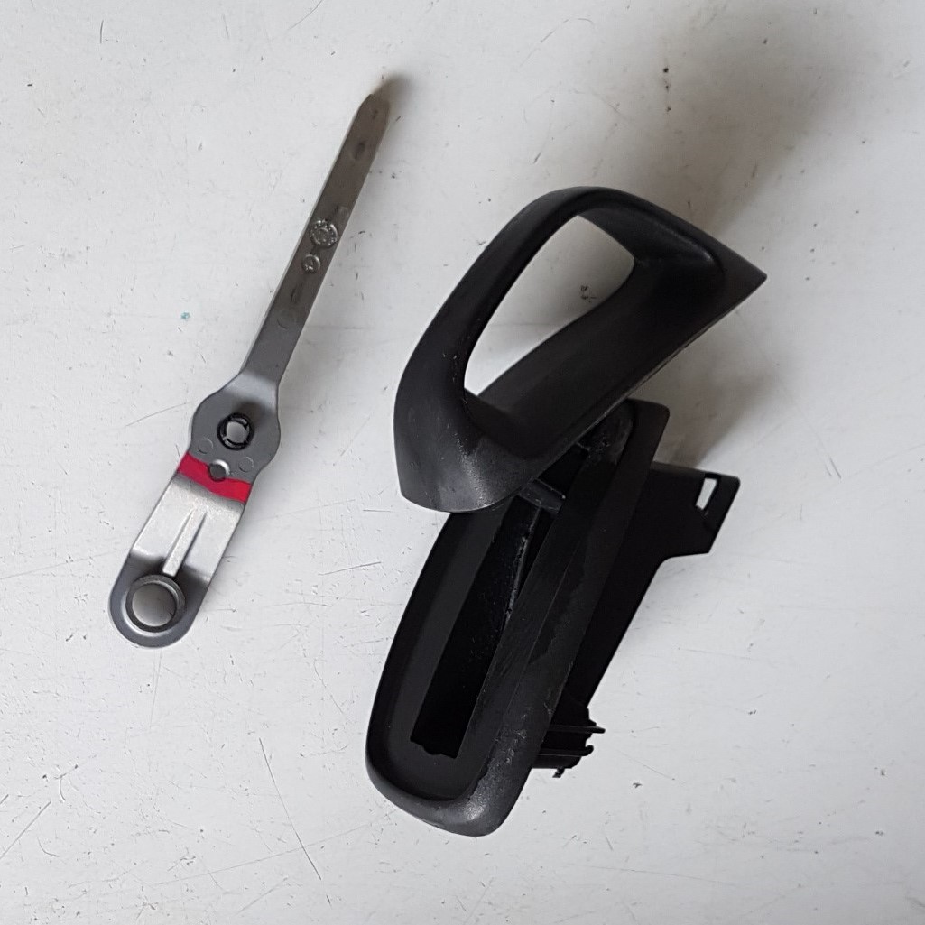 Vauxhall Corsa D 3 Door - Passenger Front Seat Tilt Release Handle & Lever Bar
