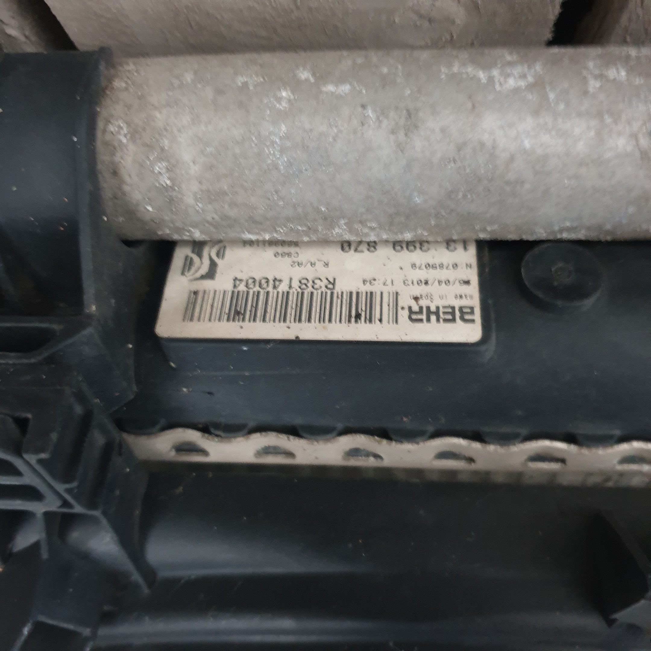 2011-2015 VAUXHALL CORSA D 1.2 1.4 PETROL A12XER A14XER RADIATOR RAD PACK WITH AIRCON - Image 4
