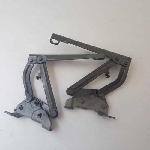 Bonnet Hinges