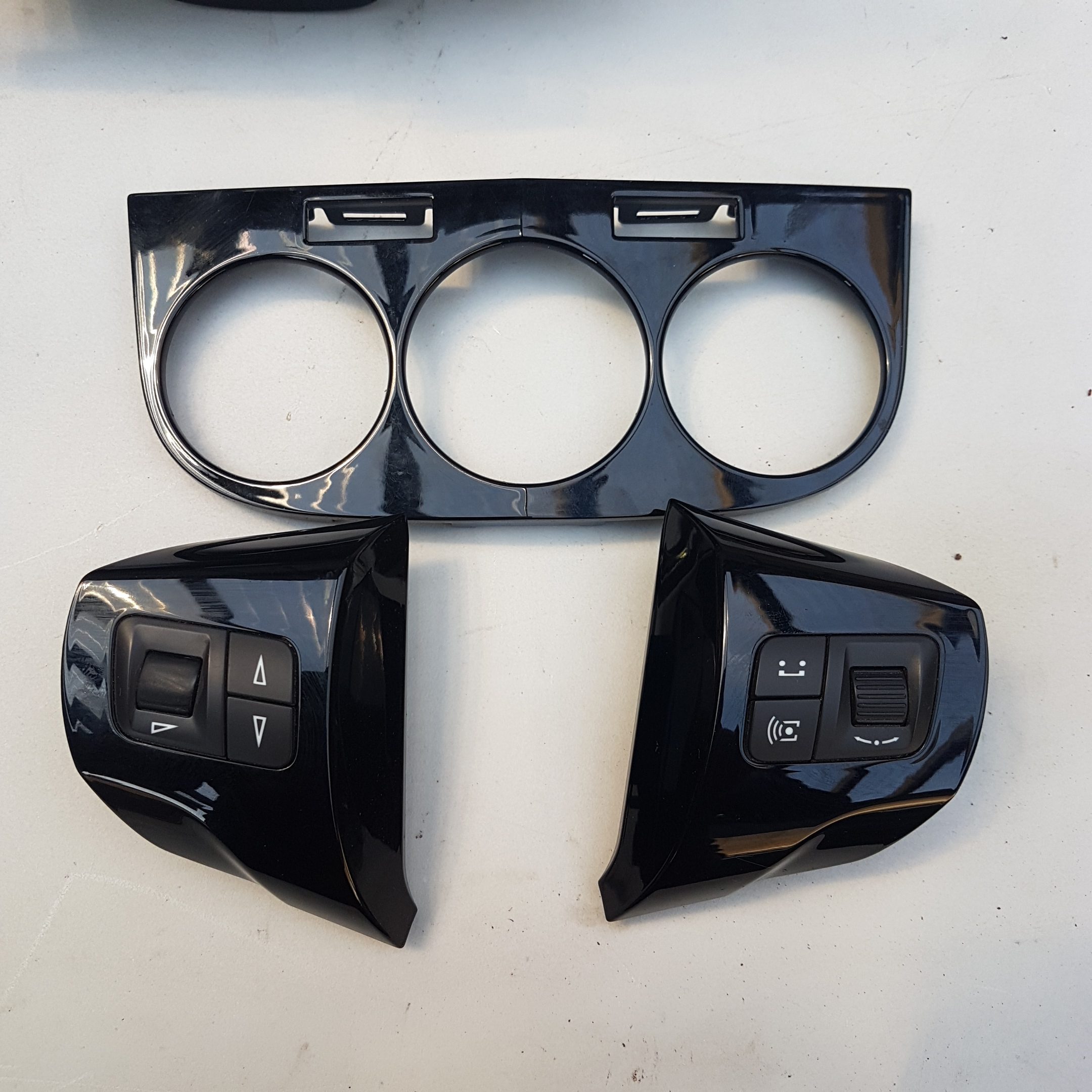 2006-2015 Vauxhall Opel Corsa D Piano Black Dash Trim Set - Heated Seat Version (6 Buttons) - Image 5