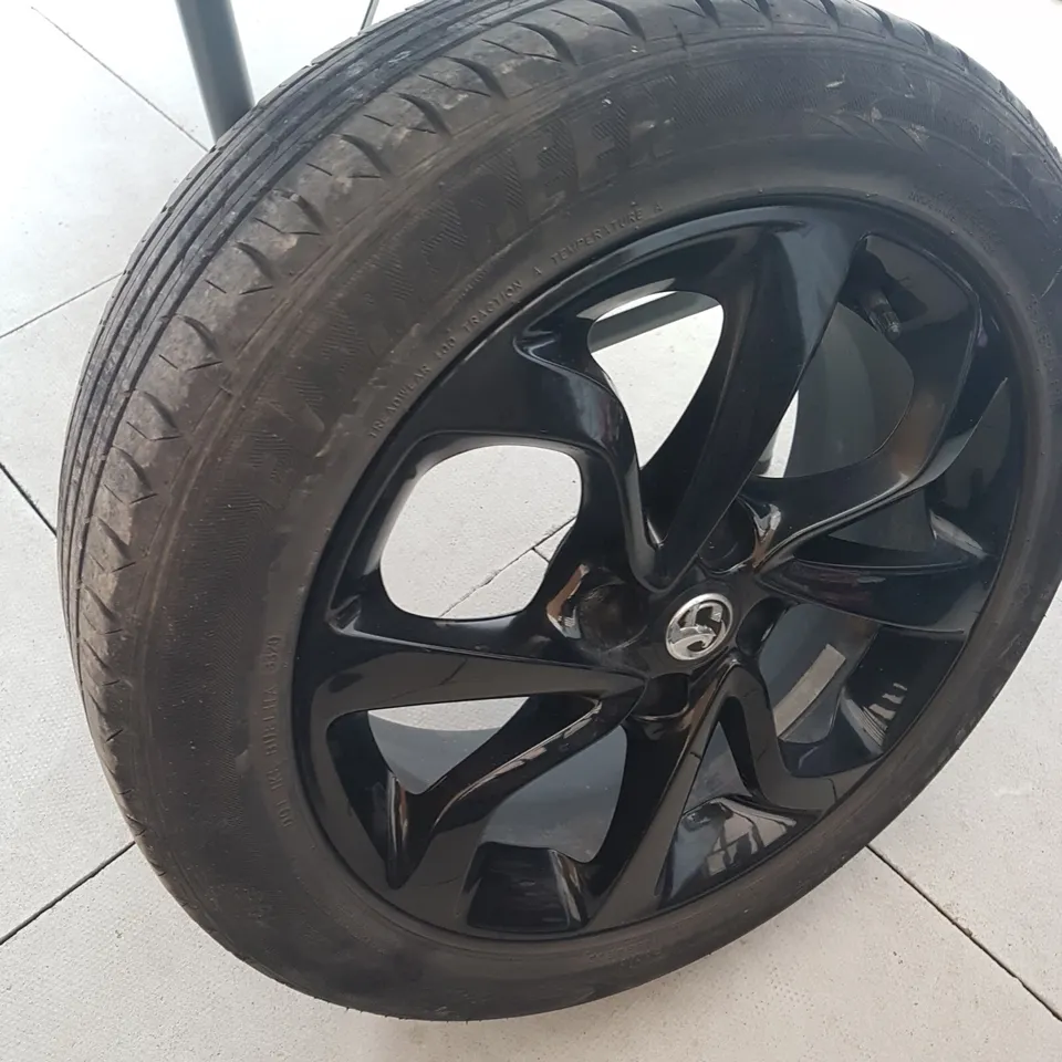 2014-2019 VAUXHALL CORSA E SRI SPARE 16 INCH BLACK ALLOY WHEEL & GOOD TYRE - NO MARKS - Image 3