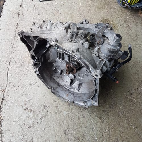 2016 VAUXHALL CORSA E 1.0 TURBO PETROL B10XFL 6 SPEED MANUAL M22 GEARBOX 55575796 - 55593609 - 55490140