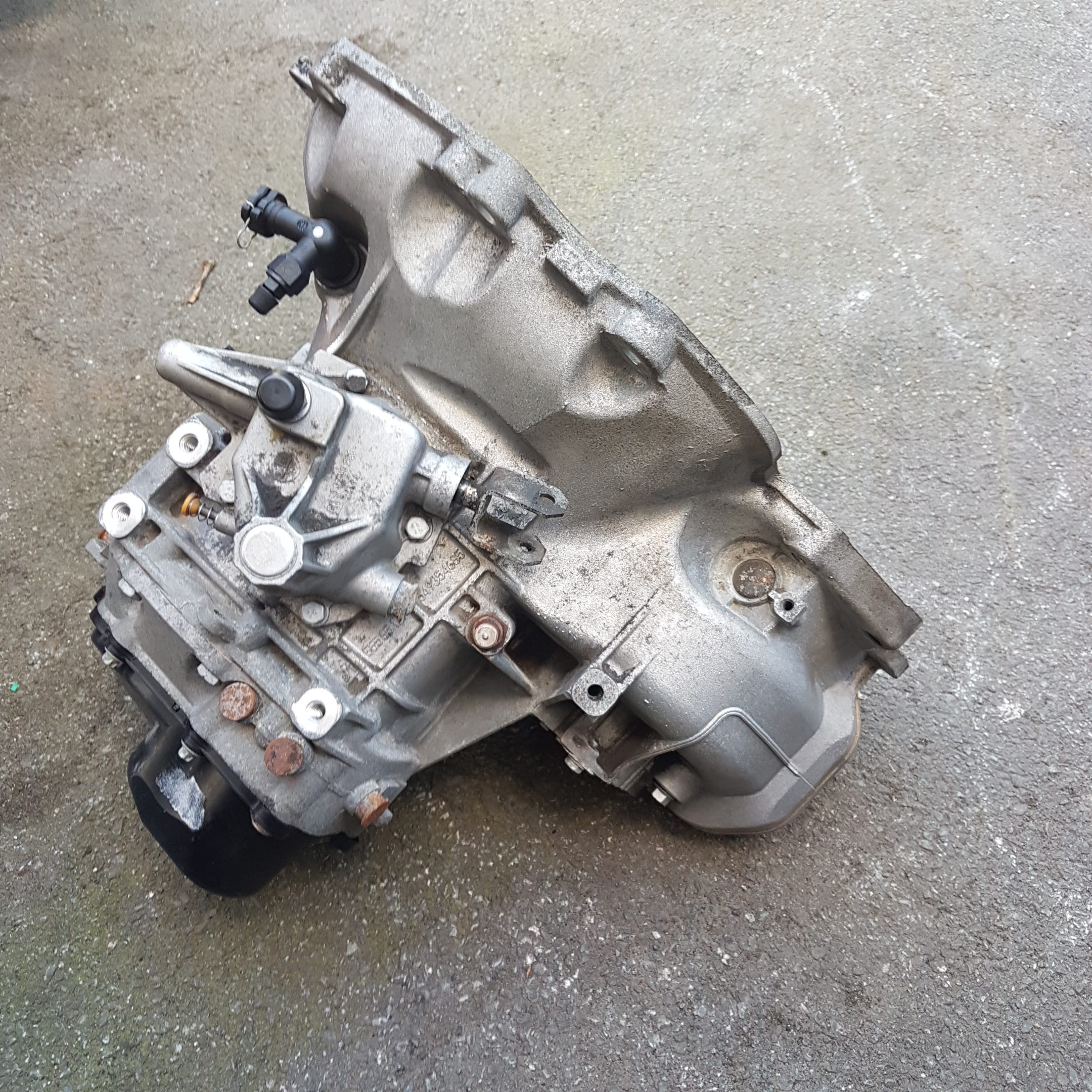 2016 VAUXHALL CORSA E 1.2 1.4 PETROL 5 SPEED MANUAL GEARBOX 55565177 649354685 90400206 - Image 9