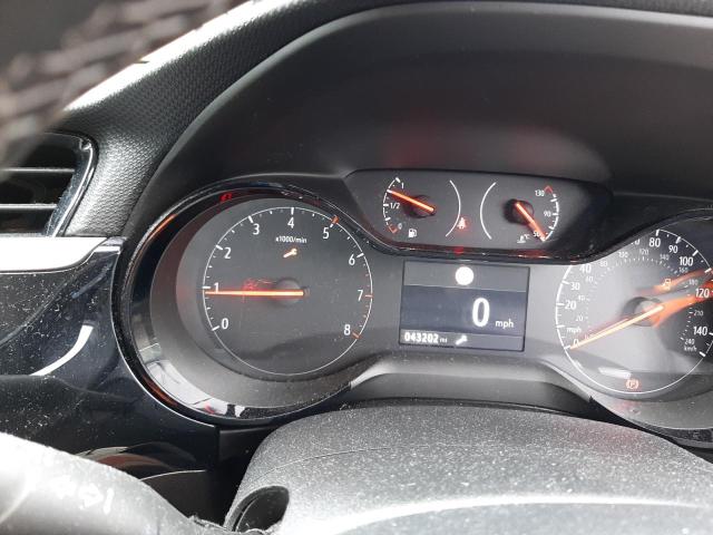 BREAKING - 2020 Vauxhall Corsa F 1.2 Petrol SE 5 Door Black - Image 10