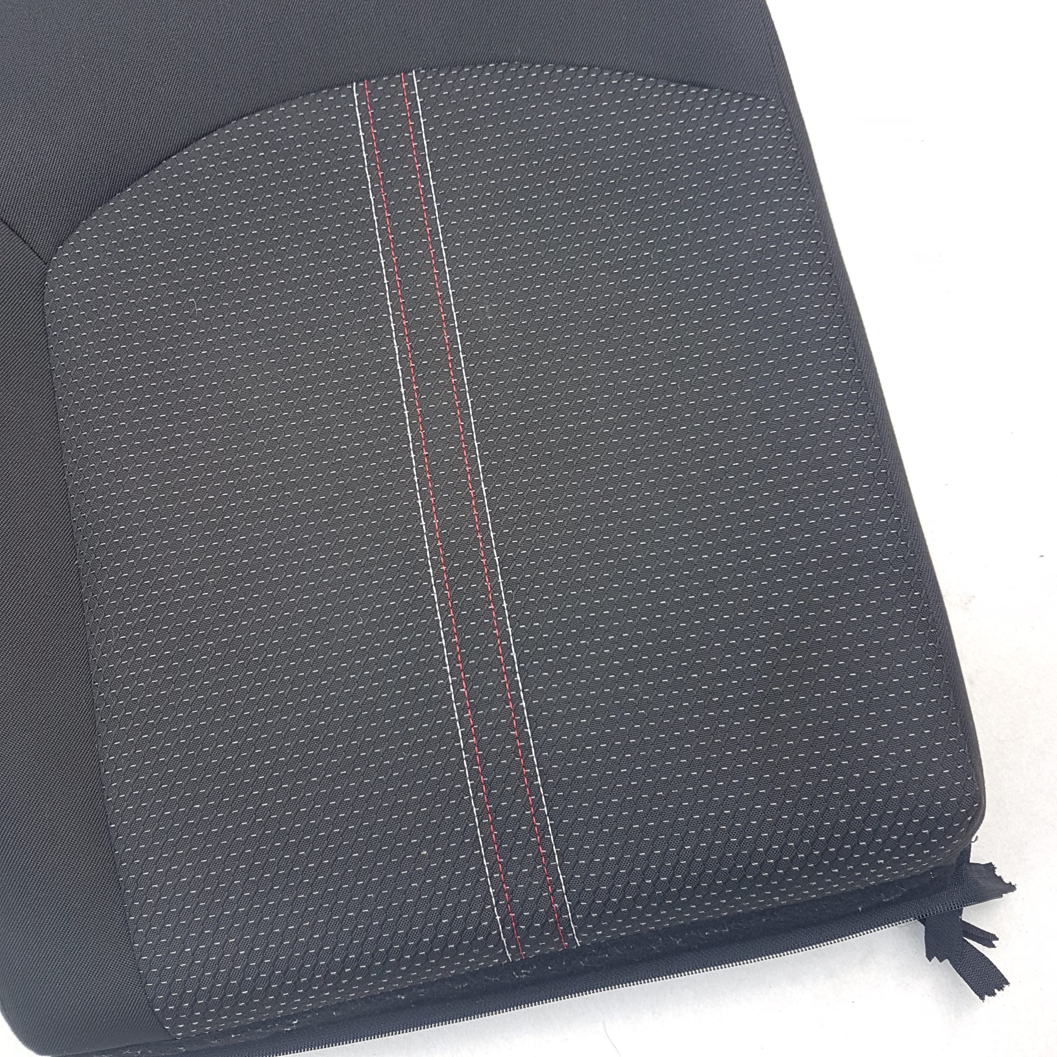 2015-2018 Vauxhall Corsa E SRI 3 & 5 Door Drivers Side Rear Seat Back Cushion / Cloth Trim Code TAGU - Image 3