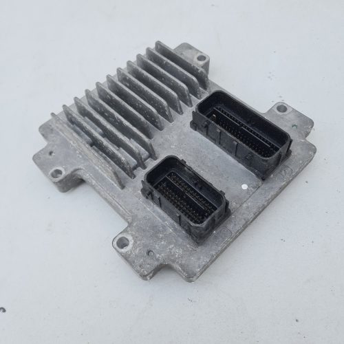 2012 Vauxhall Astra J1.4 Petrol A14XER Engine Control Unit ECU E83 12647212 AA4N